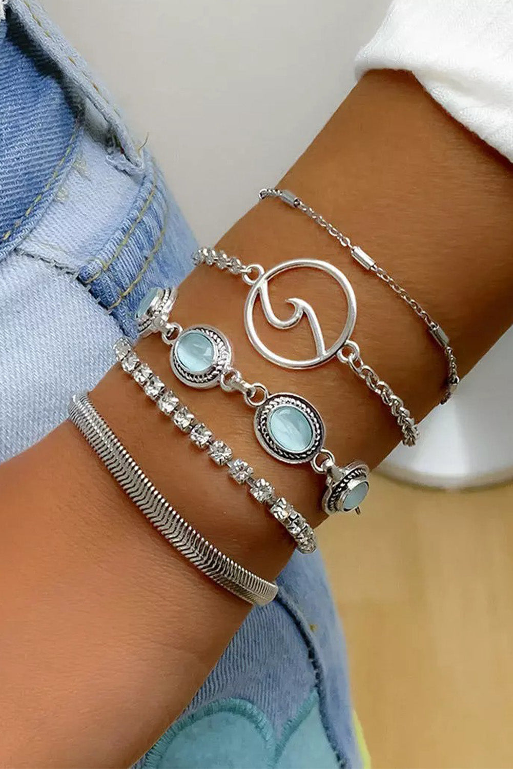 Silver Geometric Cutout Metal Snake Bone Chain Bracelets