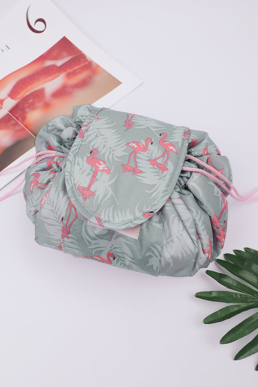 Gray Flamingo Print Drawsting Beauty Bag